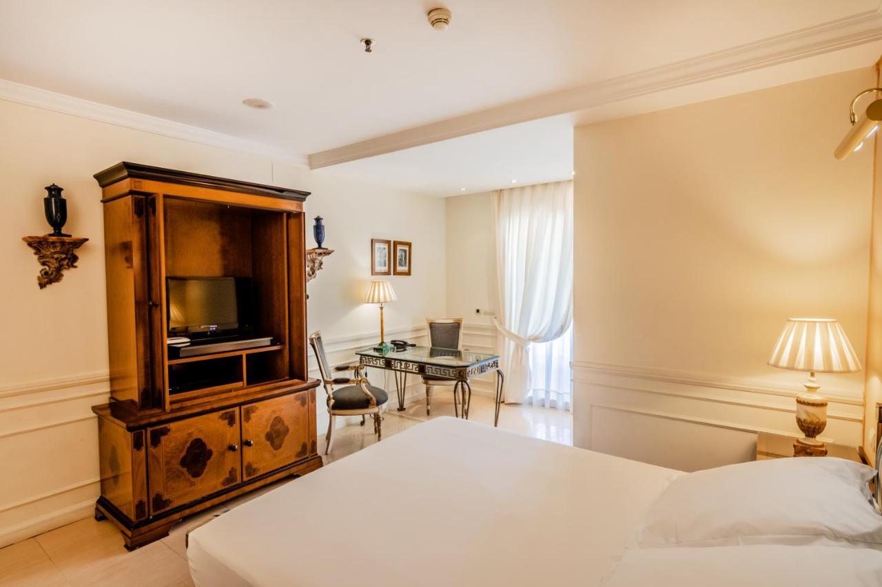 Guadalpin Suites Marbella Eksteriør billede