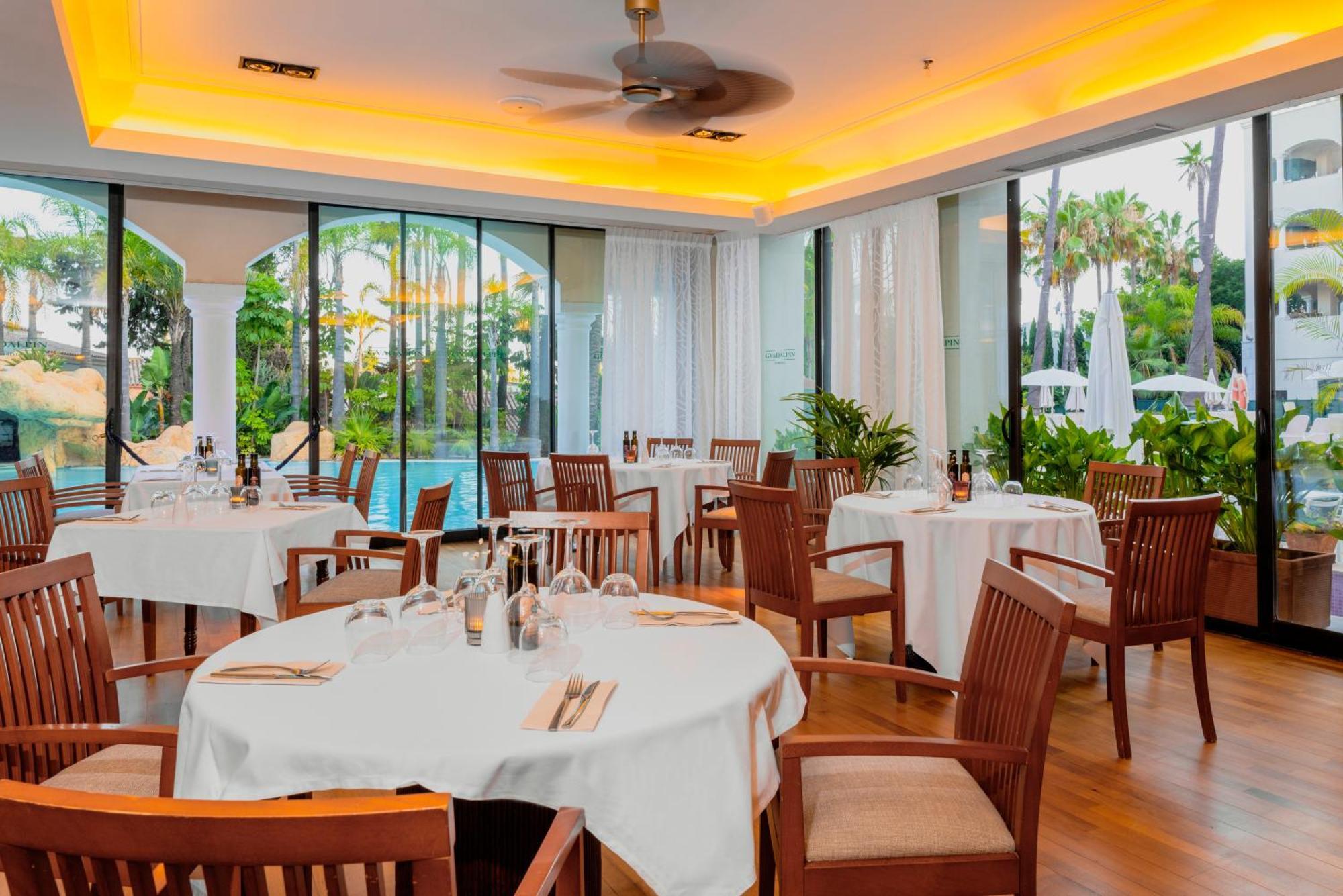 Guadalpin Suites Marbella Eksteriør billede