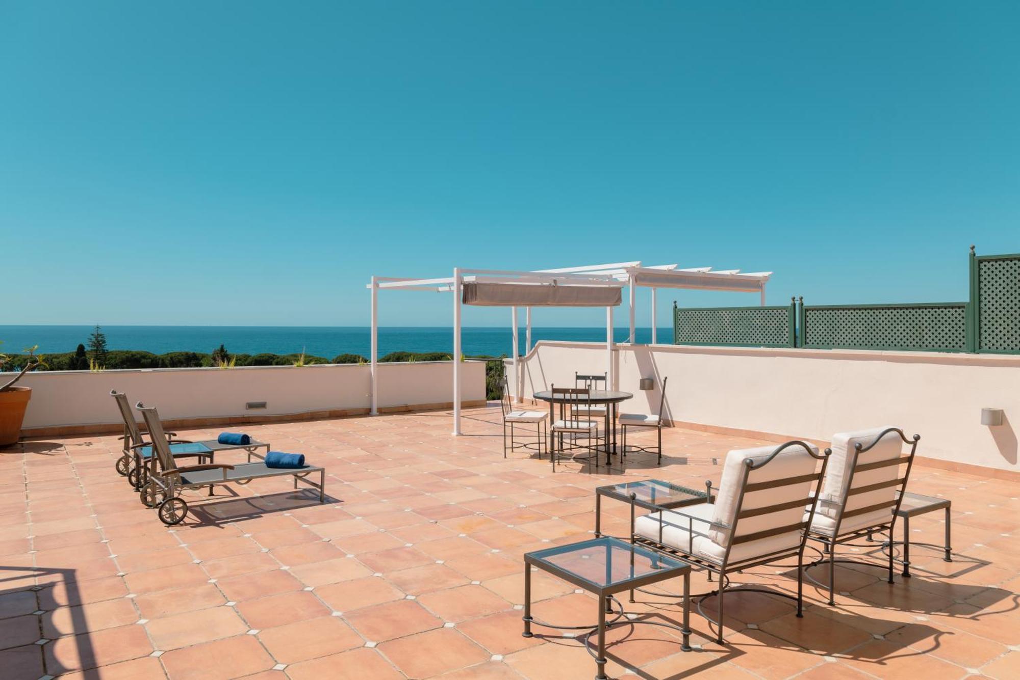Guadalpin Suites Marbella Eksteriør billede